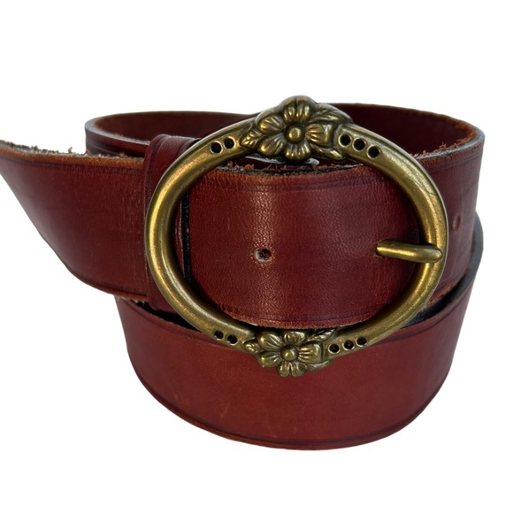 Accessories - BROWN Leather Belt with Brass Circular Floral Buckle